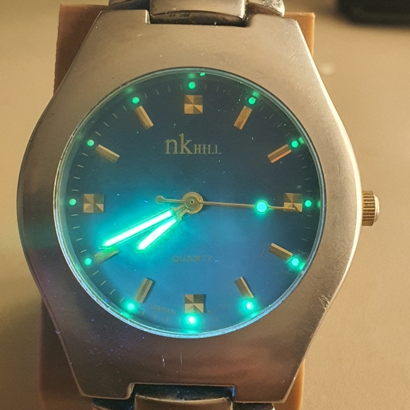 10/$20 Nk Hill Silver/Blue Stainless Steel Men's Watch - Picture 3 of 4